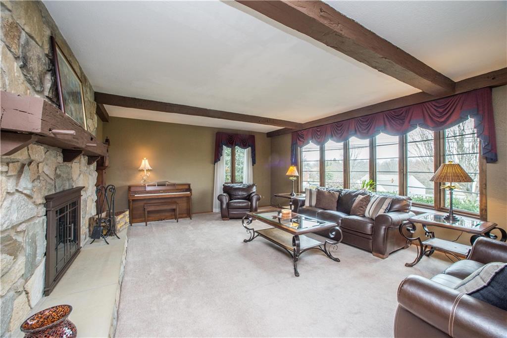 364 McMurray Road Pittsburgh, PA 15241 - Photo 4 of 25 Gallery Image 4
