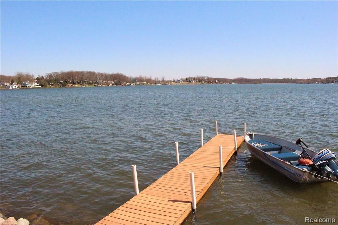 3843 Hunt Road Lapeer, MI 48446 - Photo 18 of 19 IMG_1890.JPG