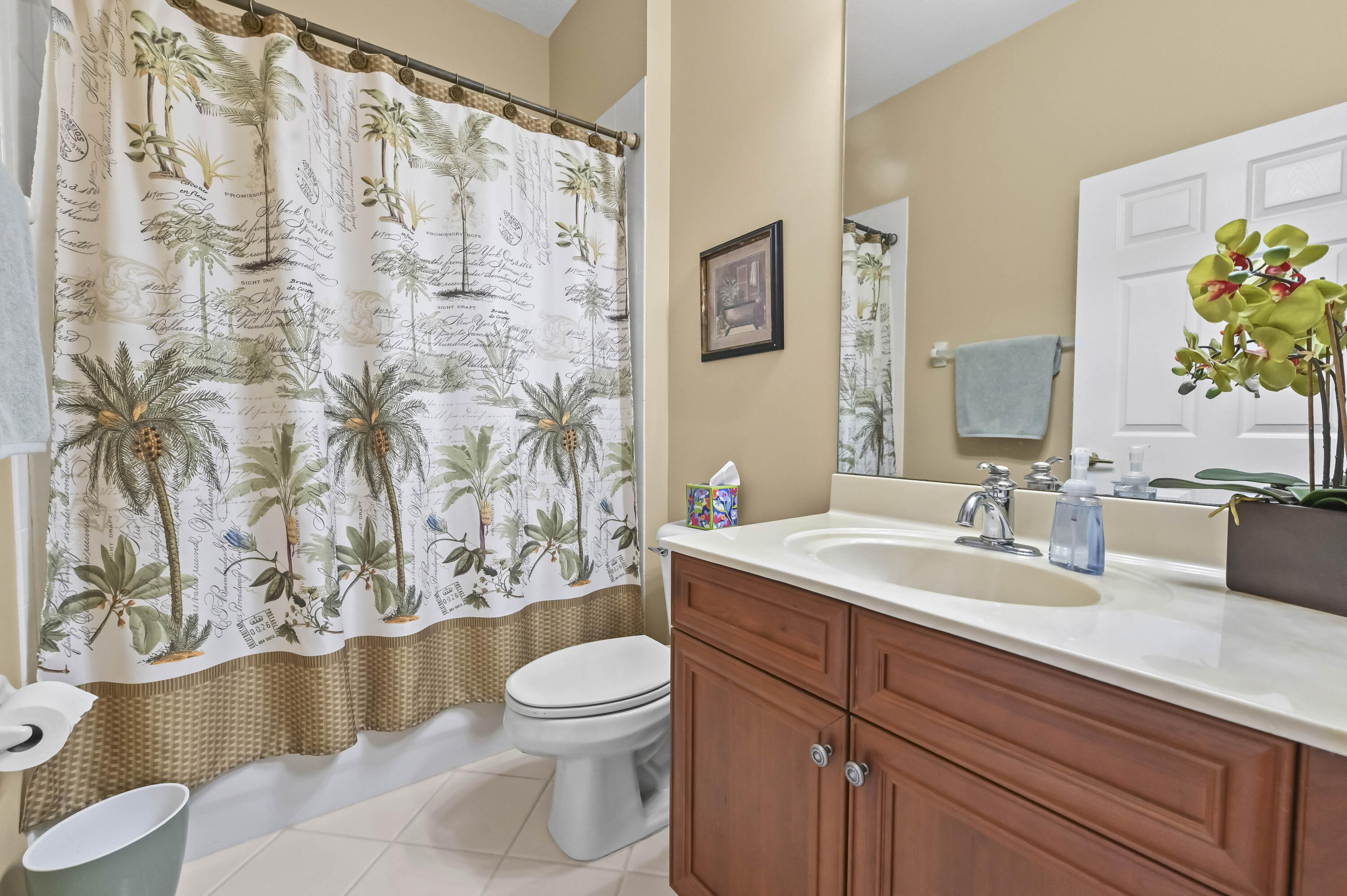 3111 Hamblin Way Wellington, FL 33414 - Photo 18 of 66 17 Bathroom 01
