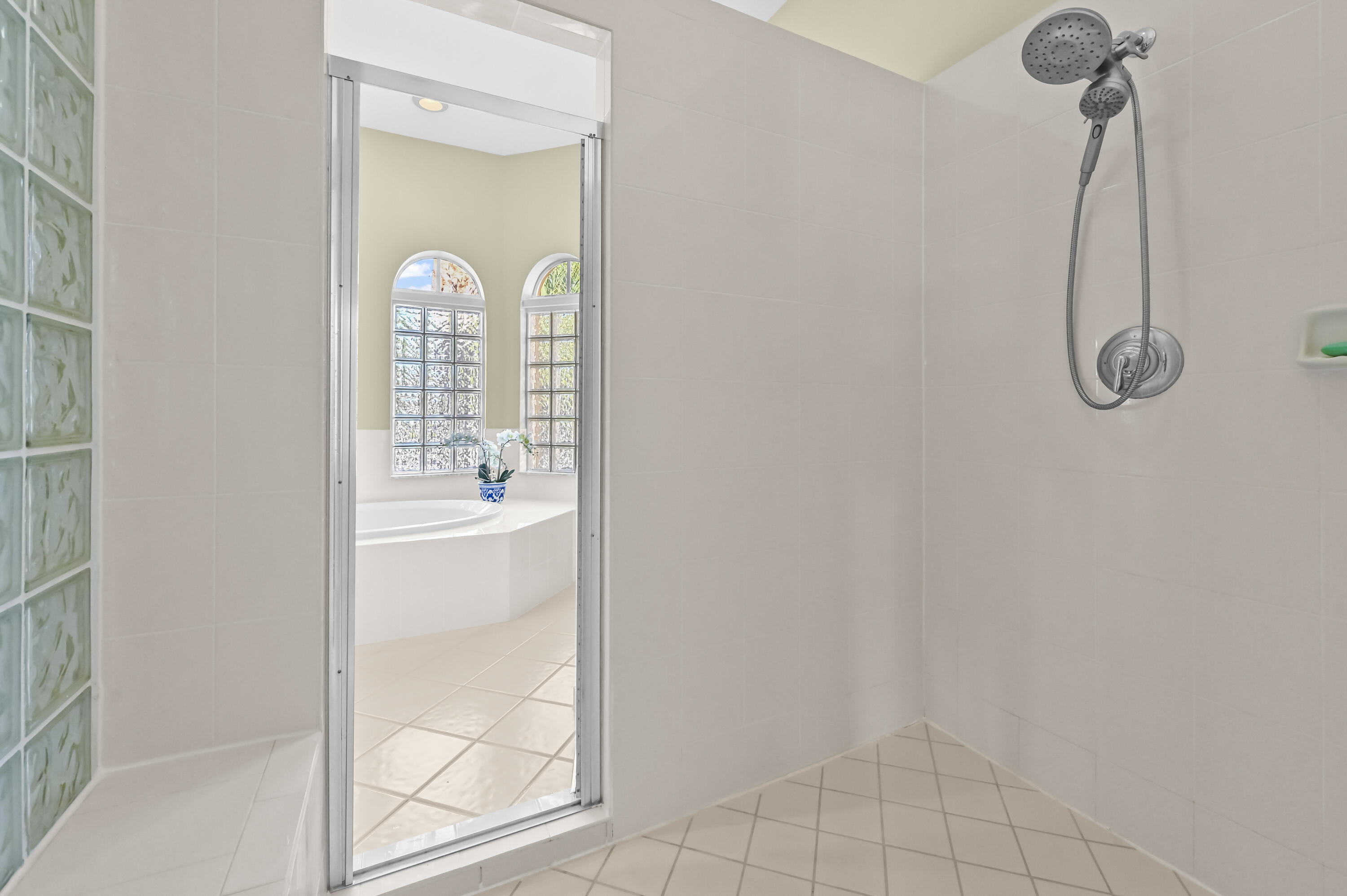 3111 Hamblin Way Wellington, FL 33414 - Photo 24 of 66 44 Bathroom 03
