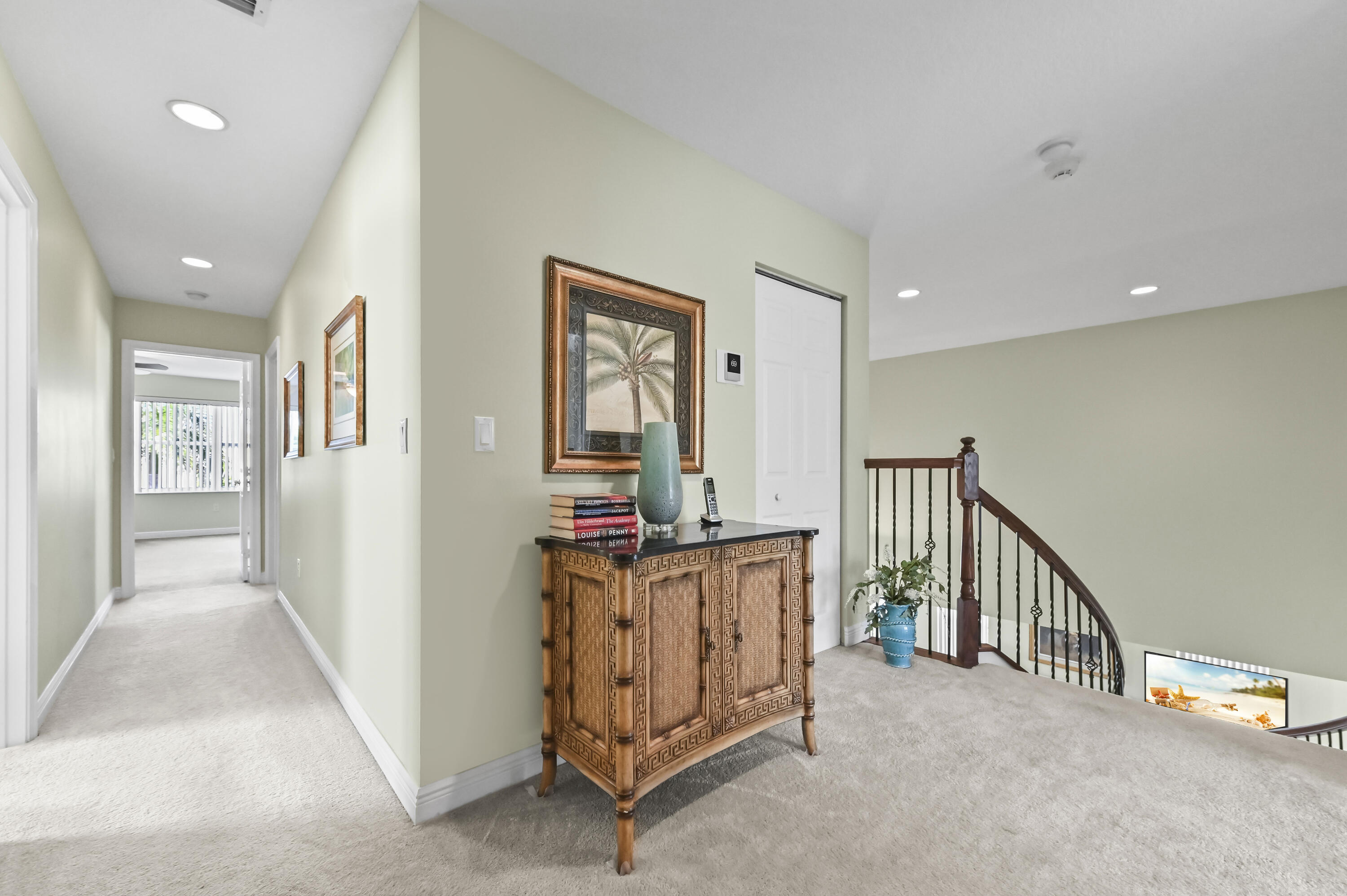 3111 Hamblin Way Wellington, FL 33414 - Photo 34 of 66 25 Hall 02