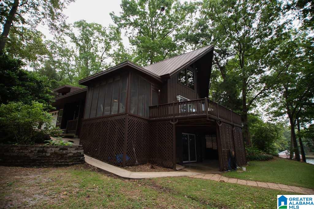 395 Clearwater Point Road Cropwell, AL 35054 - Photo 2 of 36