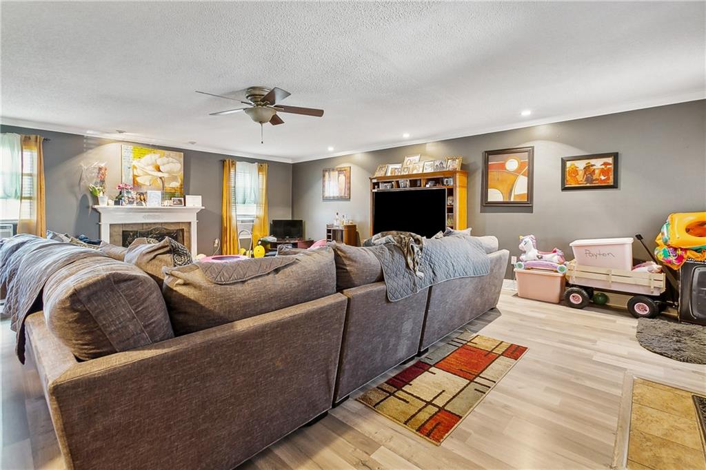 816 Ruth Drive Avondale, LA 70094 - Photo 3 of 10