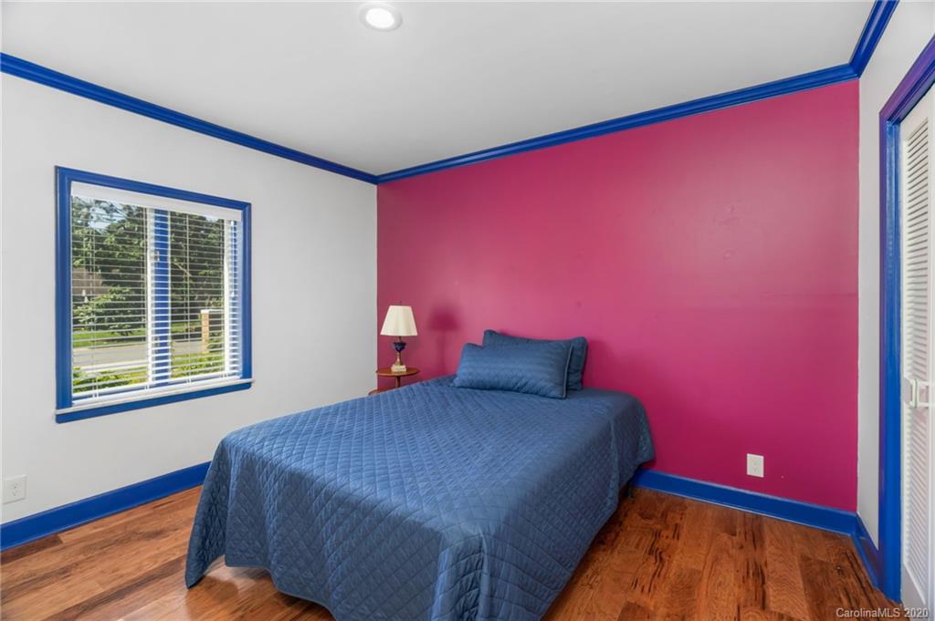 4527 Gaynor Road, Unit 101 Charlotte, NC 28211 - Photo 8 of 31 Gallery Image 8