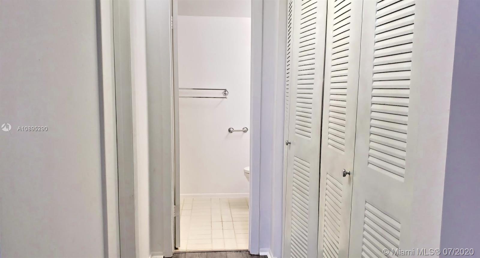 2701 Riverside Drive, Unit 514B Coral Springs, FL 33065 - Photo 10 of 22 a view of a room with a shower