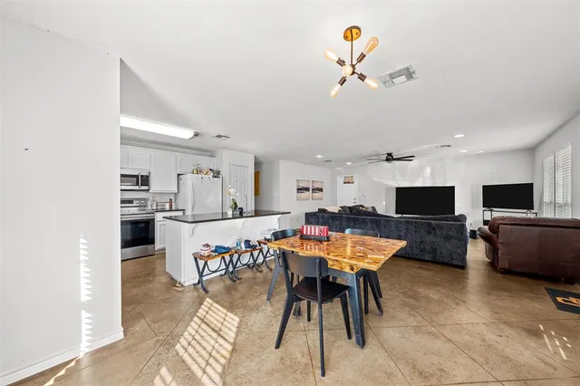 $449,900 | 2409 South 2nd Street, Waco, TX 76706