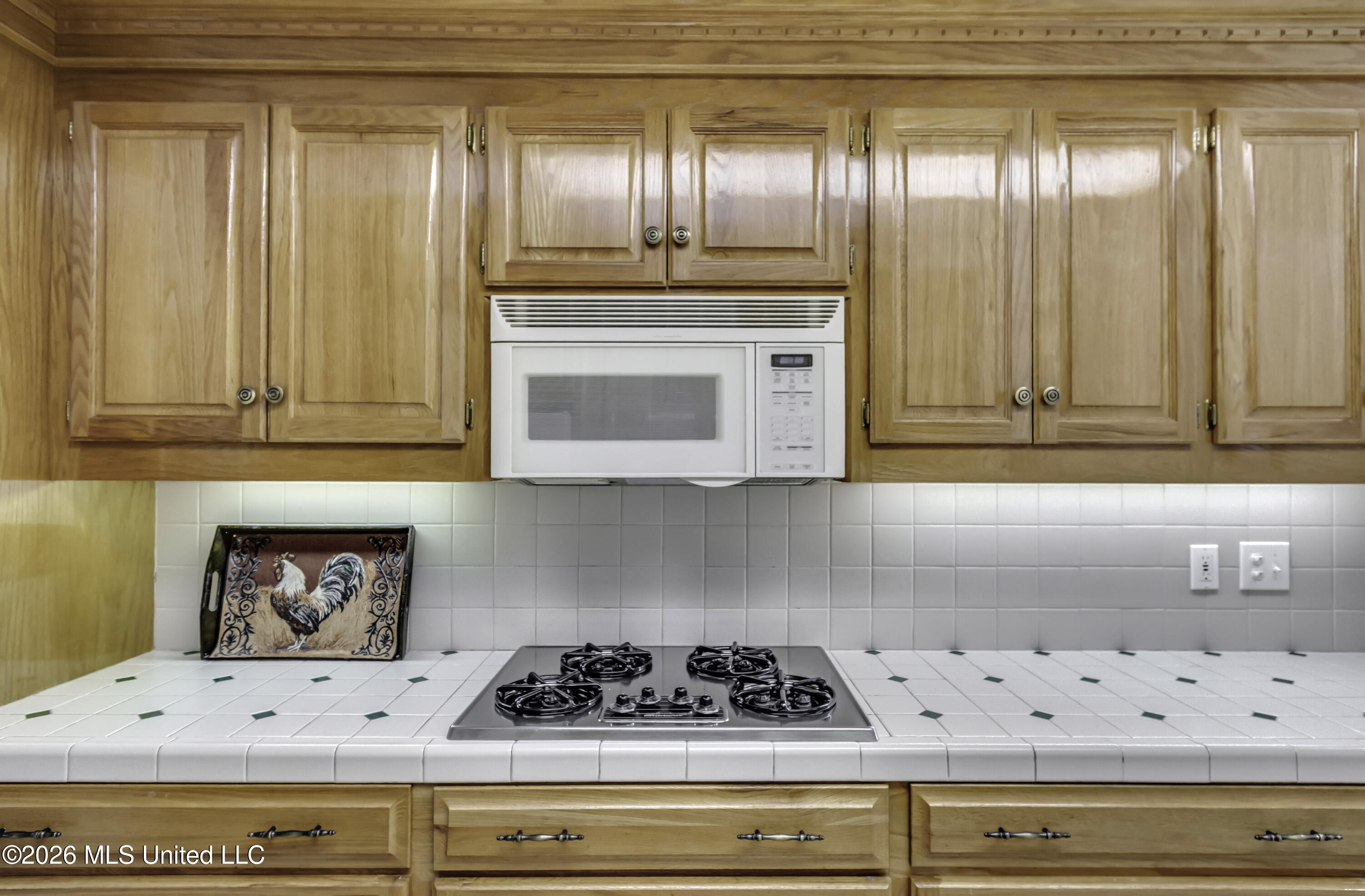656 April Sound Pearl, MS 39208 - Photo 9 of 61 Kitchen