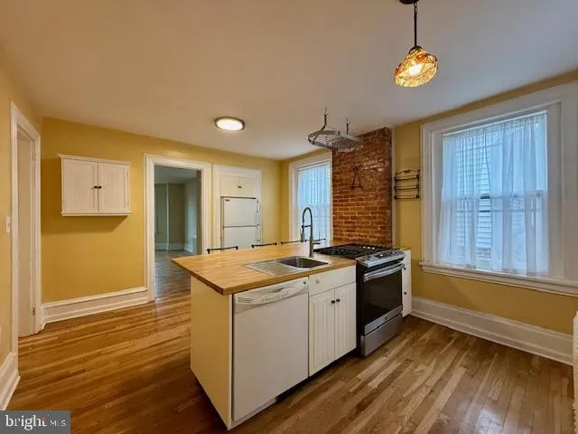 $1,995 | 1311 North Rodney Street, Unit 2, Wilmington, DE 19806