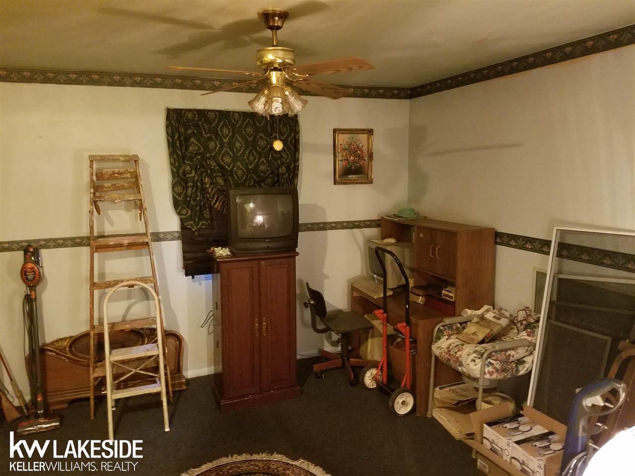 13410 Foley Road Emmett, MI 48022 - Photo 15 of 25 31295295-14.JPG