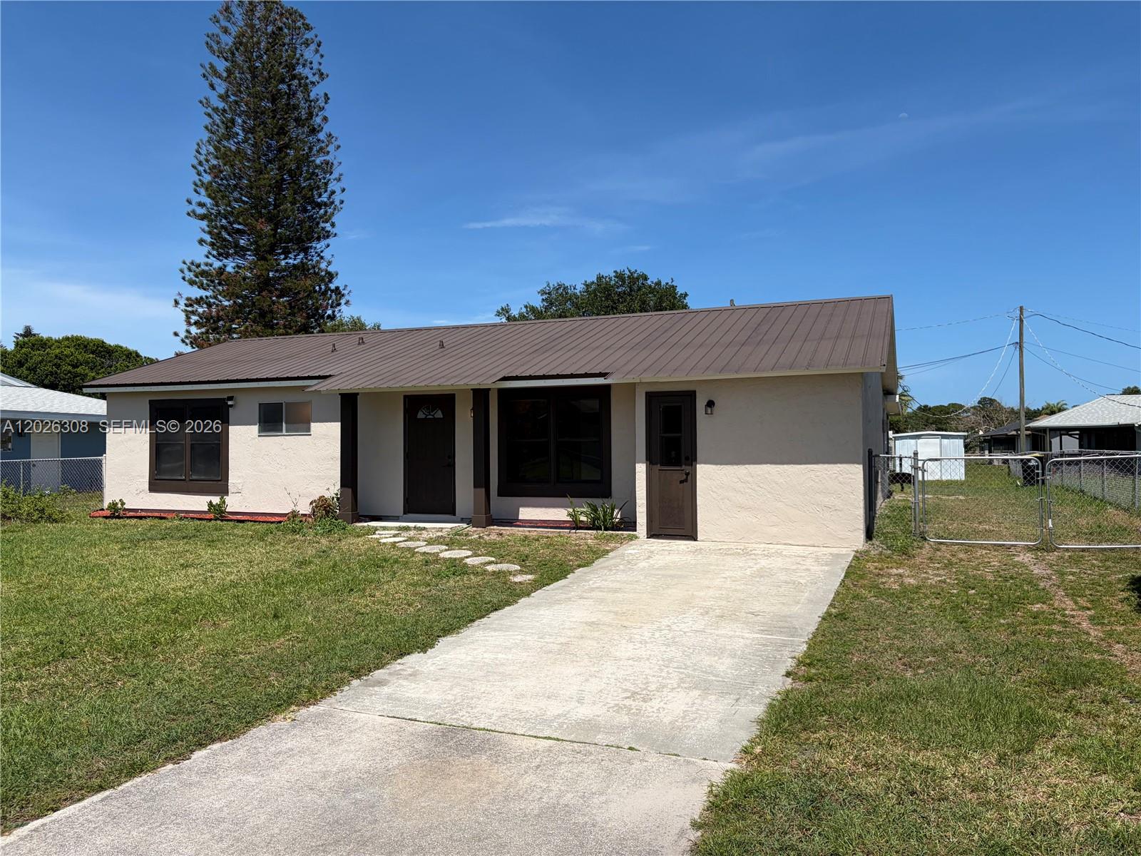 653 Atlas Avenue Northeast Palm Bay, FL 32905 - Photo 2 of 22 Photo 2