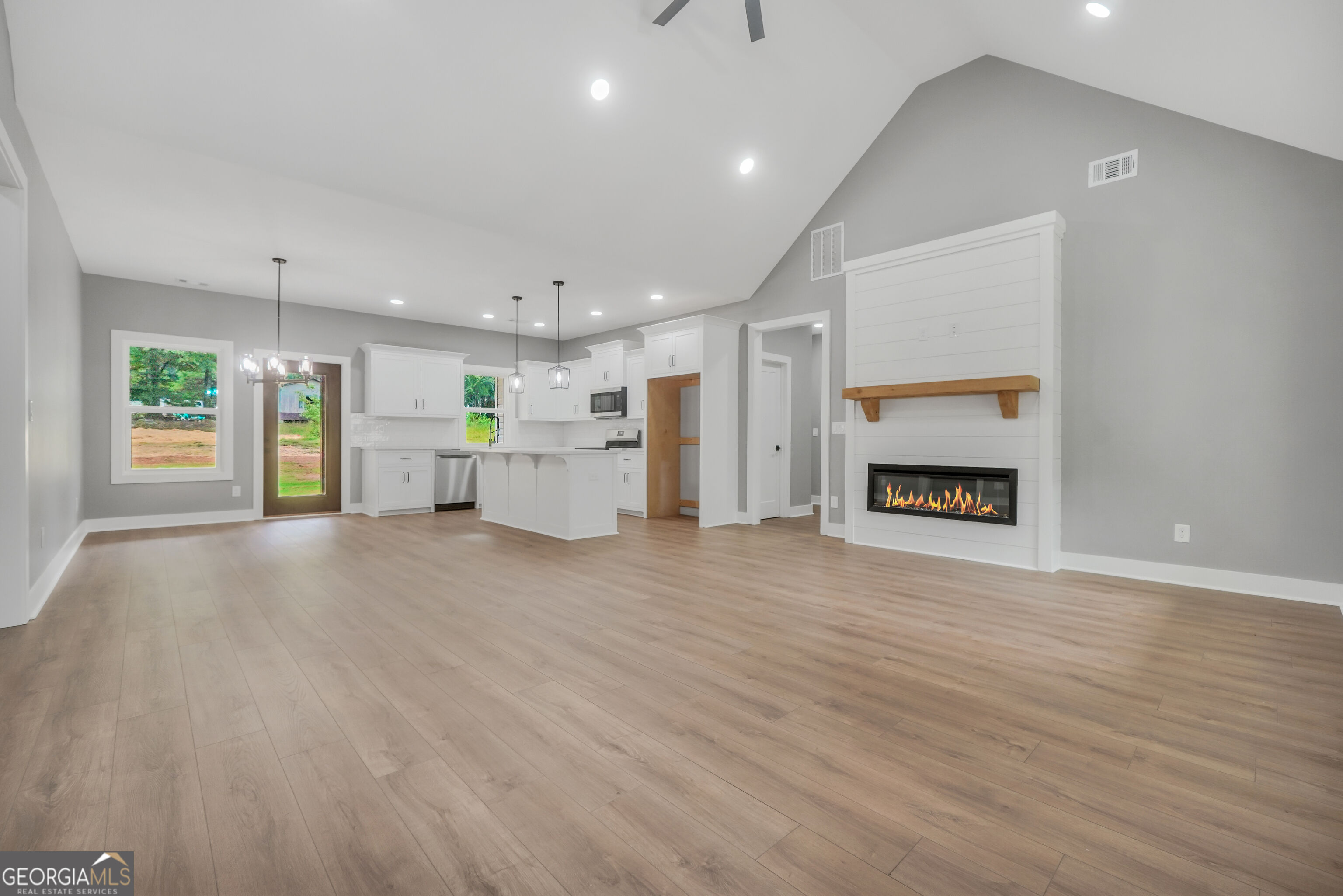 203 McKneely Road Milner, GA 30257 - Photo 10 of 42 Gallery Image 10