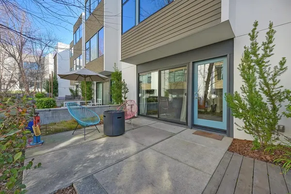 $679,999 | 979 Eames Walk, West Sacramento, CA 95691