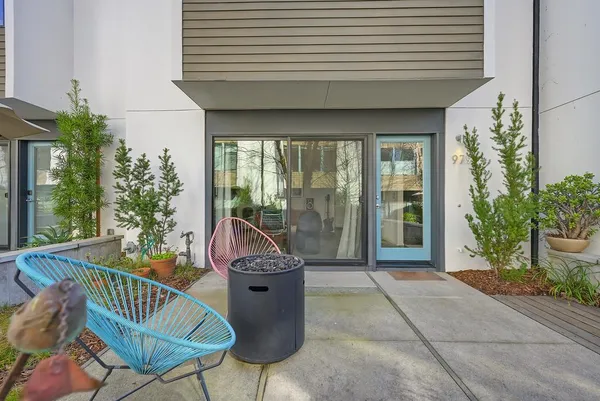 $679,999 | 979 Eames Walk, West Sacramento, CA 95691