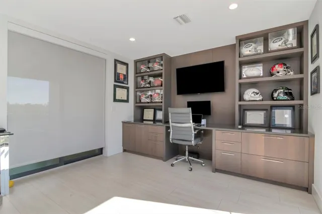 $2,049,900 | 2810 West Barcelona Street, Tampa, FL 33629