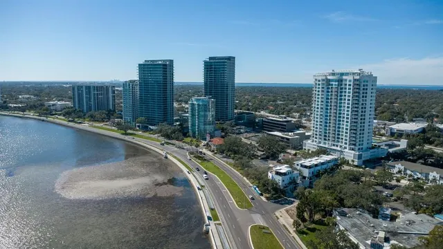 $2,049,900 | 2810 West Barcelona Street, Tampa, FL 33629