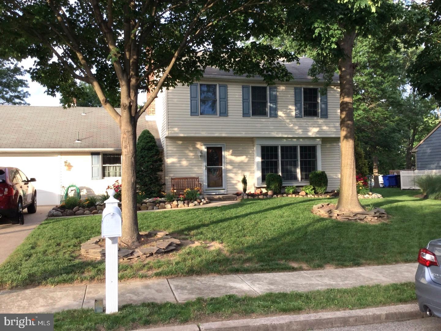 224 Farmington Road Delran, NJ 08075 - Photo 1 of 25 Front Yard