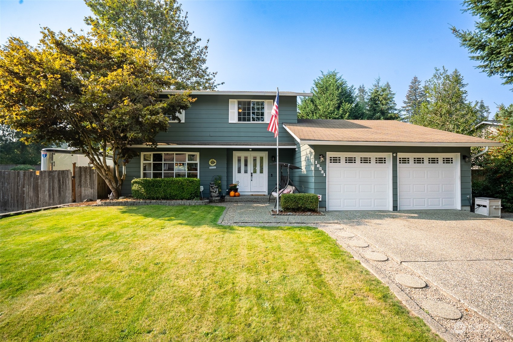 18531 132nd Place Southeast Renton, WA 98058 - Photo 3 of 40 Gallery Image 3