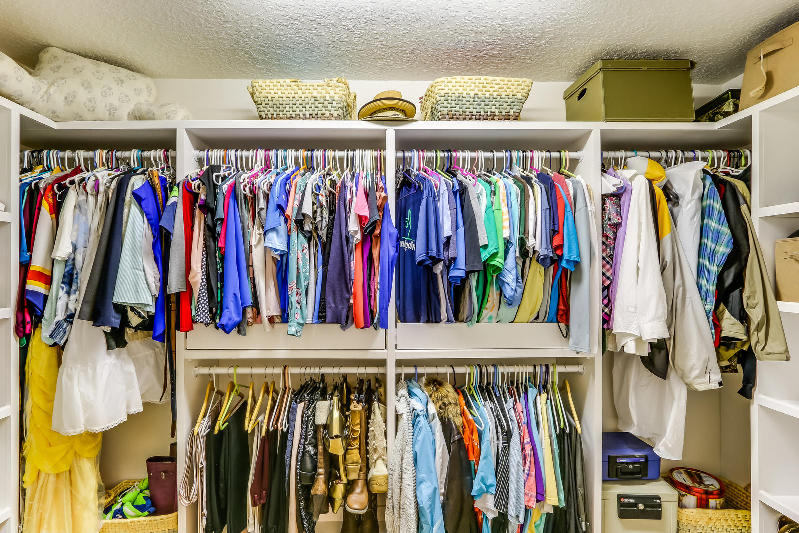 7955 Grapeview Boulevard Loxahatchee, FL 33470 - Photo 19 of 40 Custom Master Closet