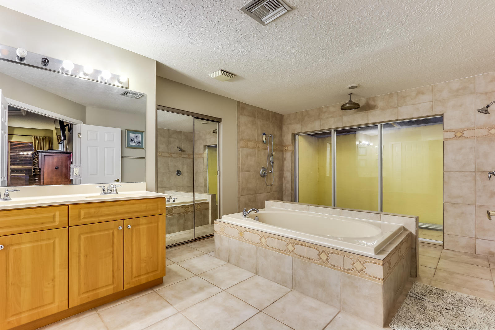 7955 Grapeview Boulevard Loxahatchee, FL 33470 - Photo 20 of 40 Master Bathroom