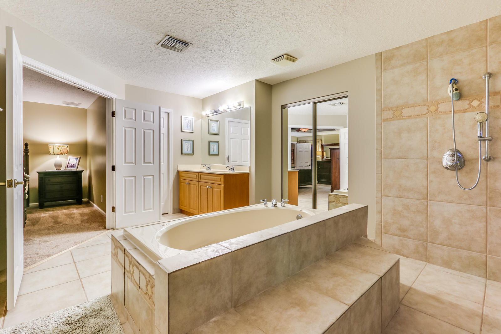 7955 Grapeview Boulevard Loxahatchee, FL 33470 - Photo 21 of 40 Master Bathroom