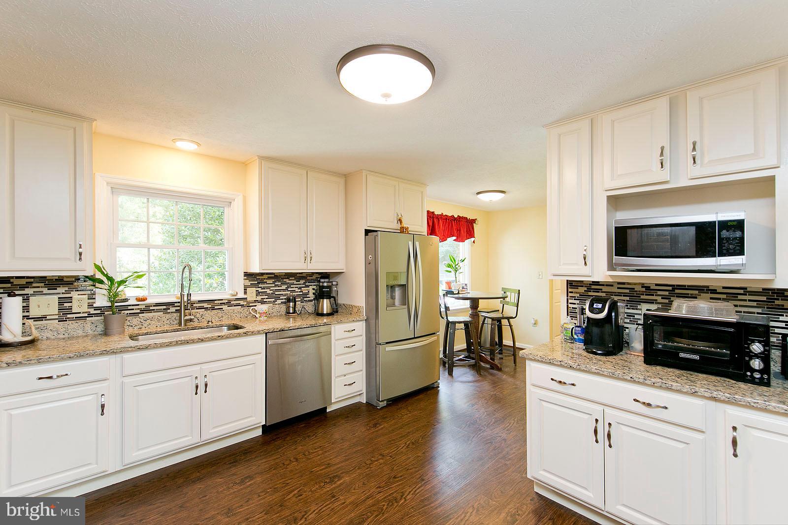 2521 Jones Road Winchester, VA 22602 - Photo 12 of 56 Amazing kitchen!