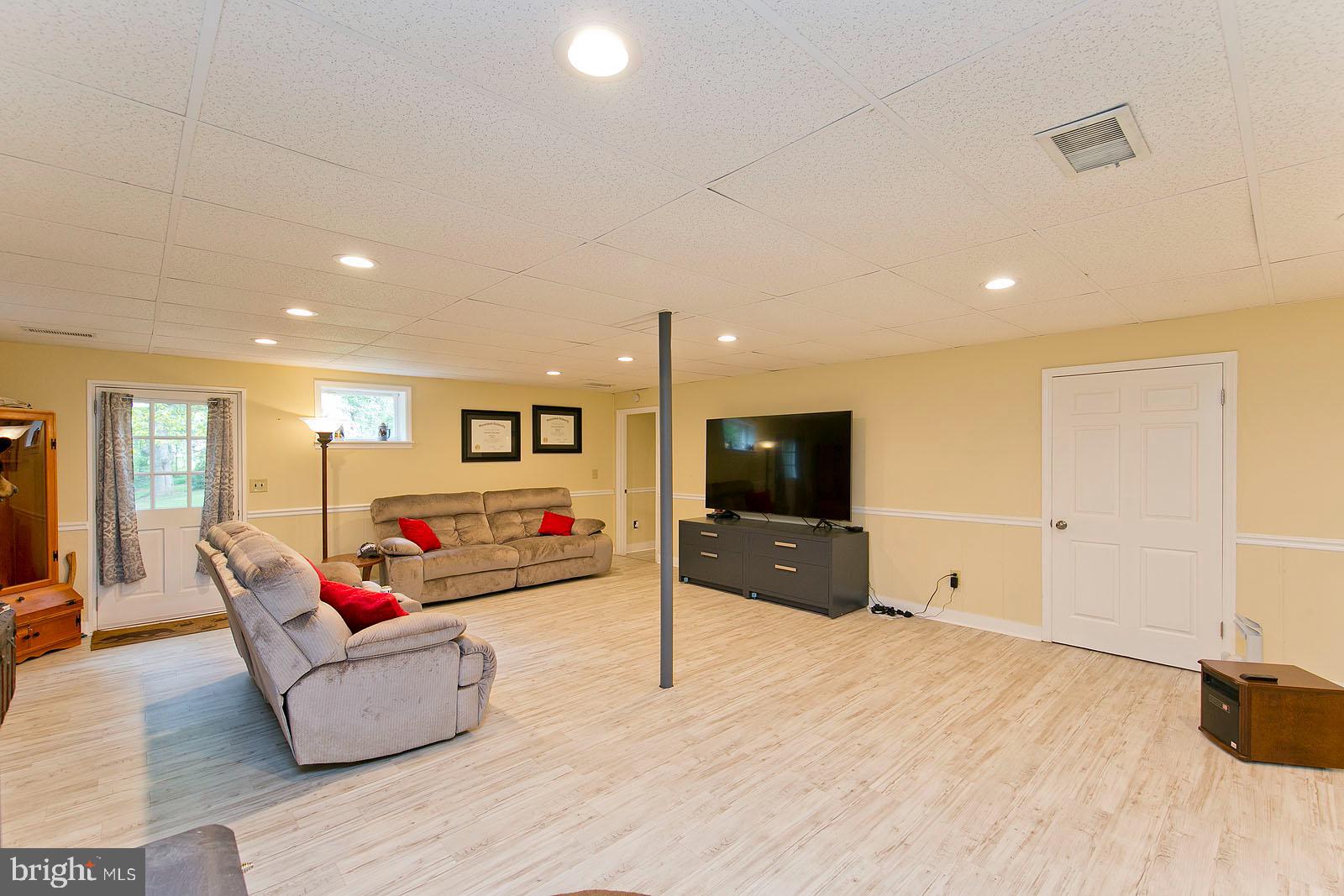 2521 Jones Road Winchester, VA 22602 - Photo 41 of 56