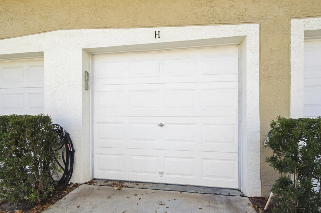 110 Lighthouse Circle, Unit H Tequesta, FL 33469 - Photo 16 of 40 IMG_0936