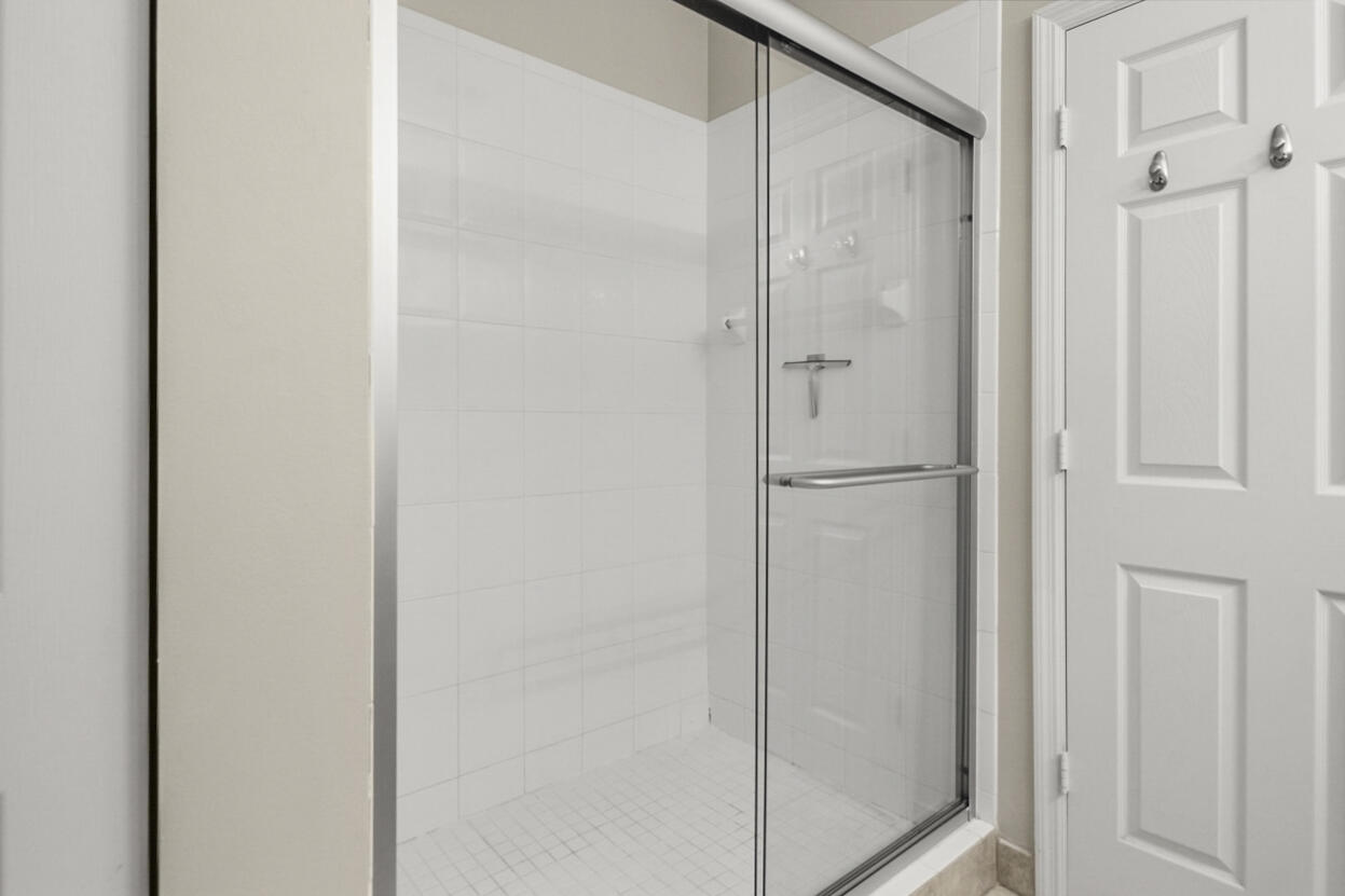 110 Lighthouse Circle, Unit H Tequesta, FL 33469 - Photo 27 of 40 IMG_0846