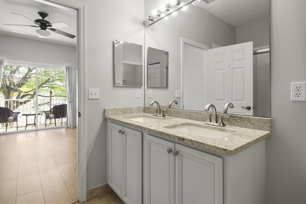 110 Lighthouse Circle, Unit H Tequesta, FL 33469 - Photo 28 of 40 IMG_0849