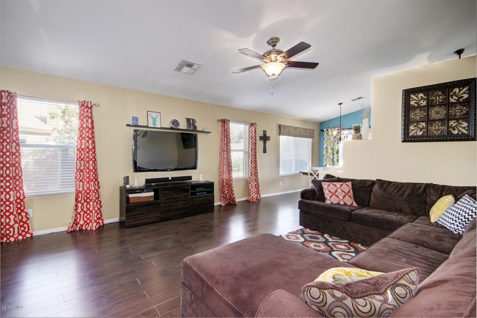 717 North Joshua Tree Lane Gilbert, AZ 85234 - Photo 4 of 35 Joshua Tree (5)