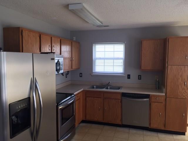 5237 Manning Road Indianapolis, IN 46228 - Photo 4 of 11 Gallery Image 4