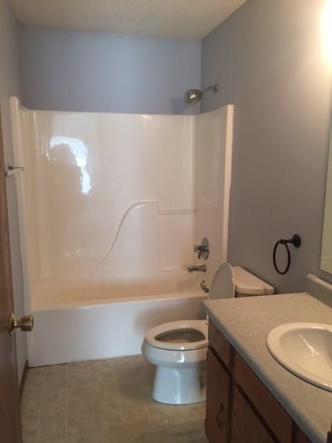 5237 Manning Road Indianapolis, IN 46228 - Photo 8 of 11 Gallery Image 8