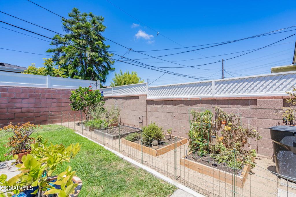 18721 Doty Avenue Torrance, CA 90504 - Photo 56 of 63