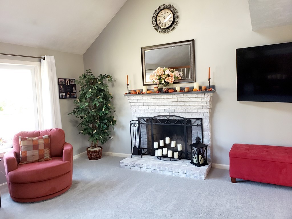 42 Michael Road, Unit 42 Bridgewater, MA 02324 - Photo 8 of 23 Gallery Image 8