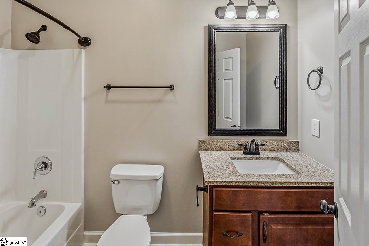 445 Albatross Road Easley, SC 29640 - Photo 19 of 34