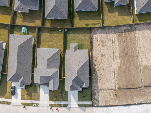 $2,695 | 6606 Lenwood Lane, Rosharon, TX 77583