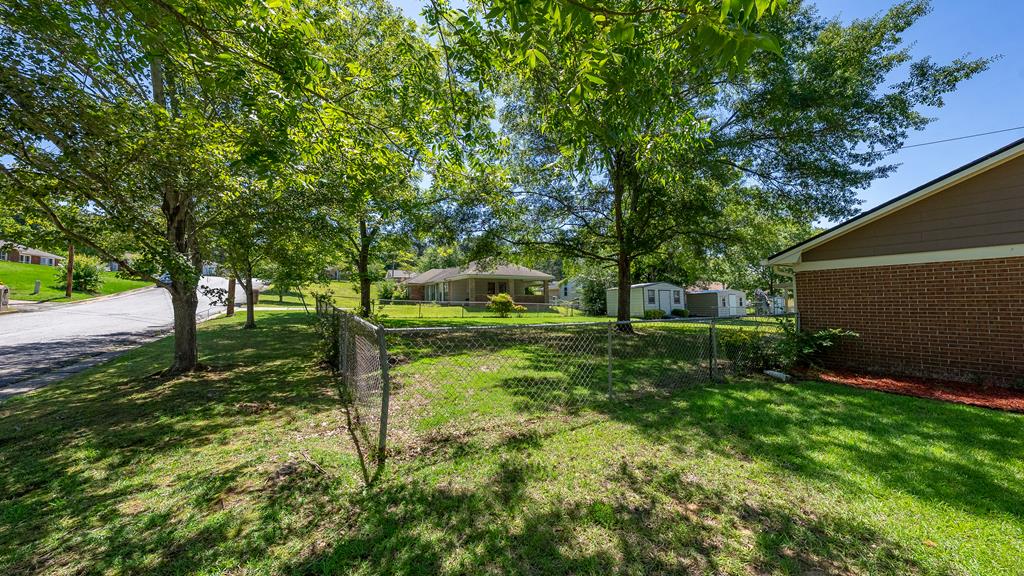 424 Ocean Avenue Columbus, GA 31907 - Photo 6 of 17