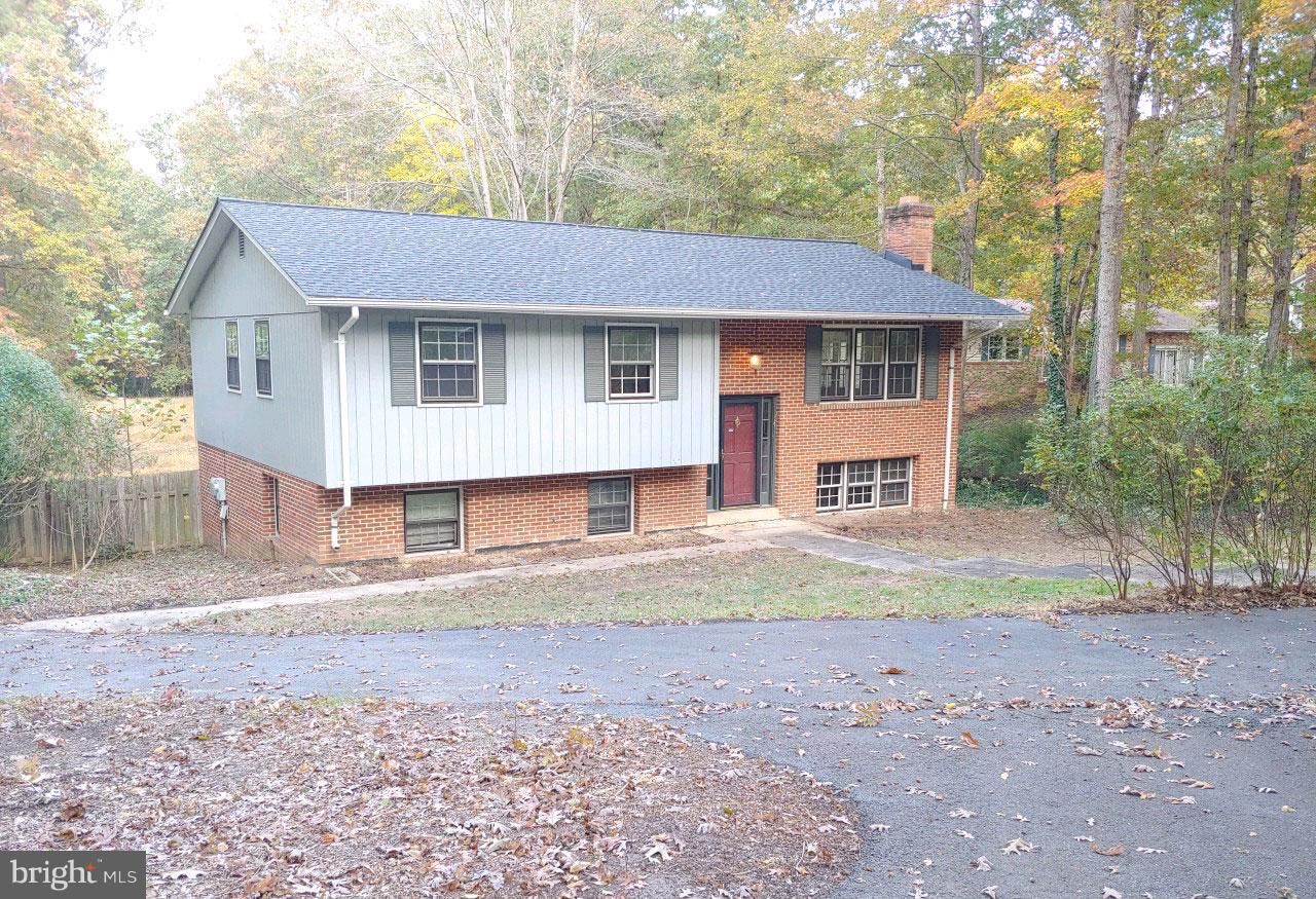 9206 Keyser Road Nokesville, VA 20181 - Photo 1 of 16 Exterior (Front)