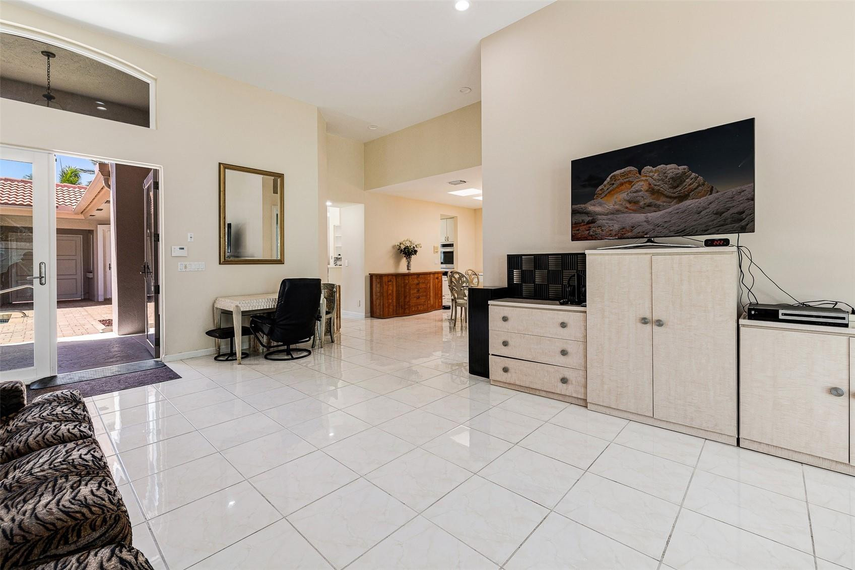 2318 Northwest 25th Way Boca Raton, FL 33434 - Photo 21 of 75 Photo 21