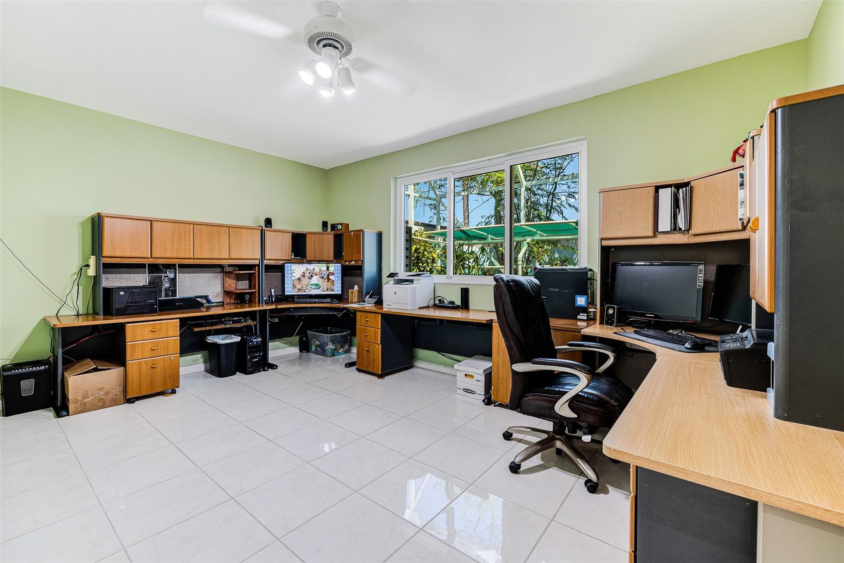 2318 Northwest 25th Way Boca Raton, FL 33434 - Photo 25 of 75 Photo 25