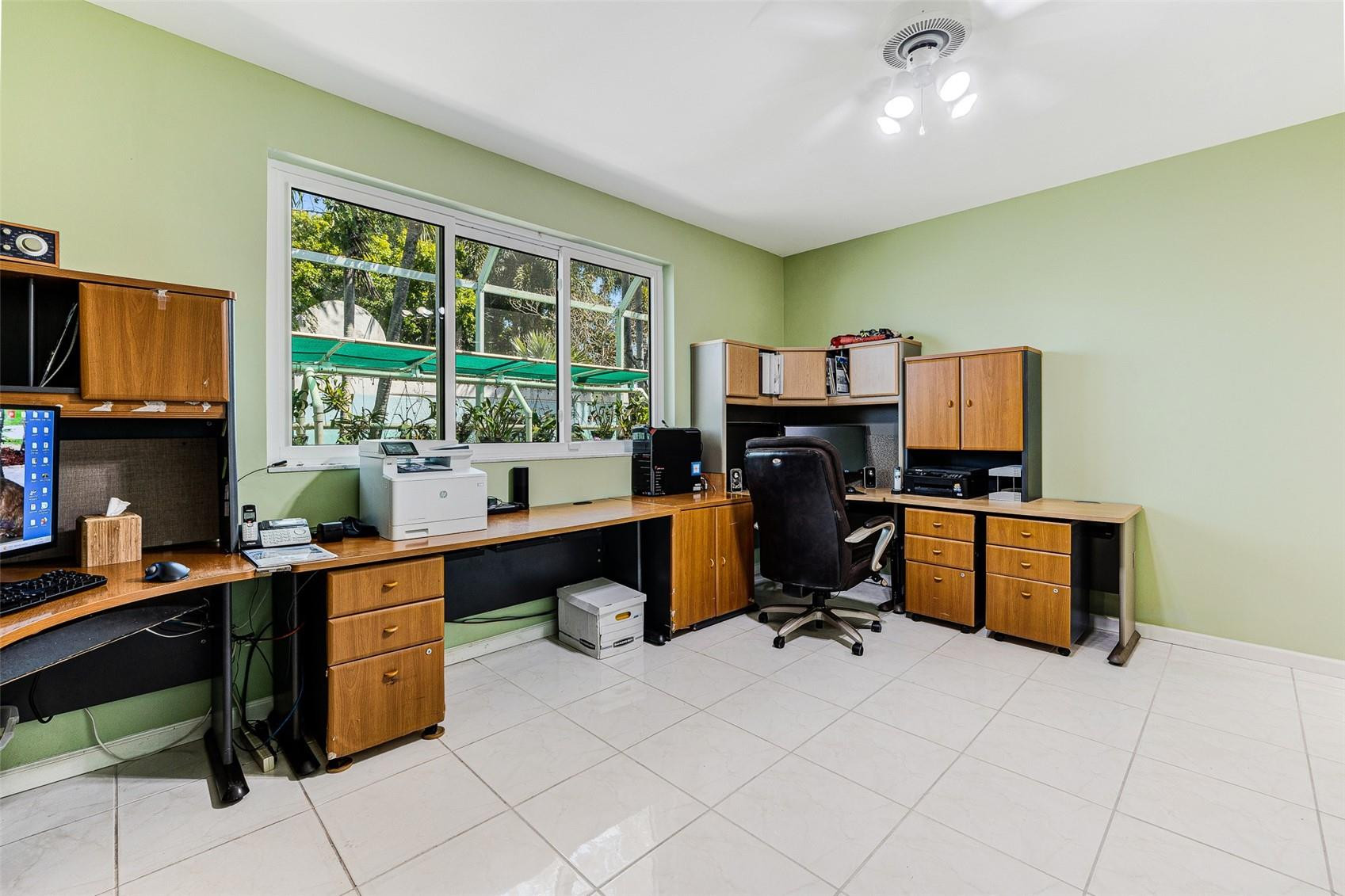 2318 Northwest 25th Way Boca Raton, FL 33434 - Photo 26 of 75 Photo 26