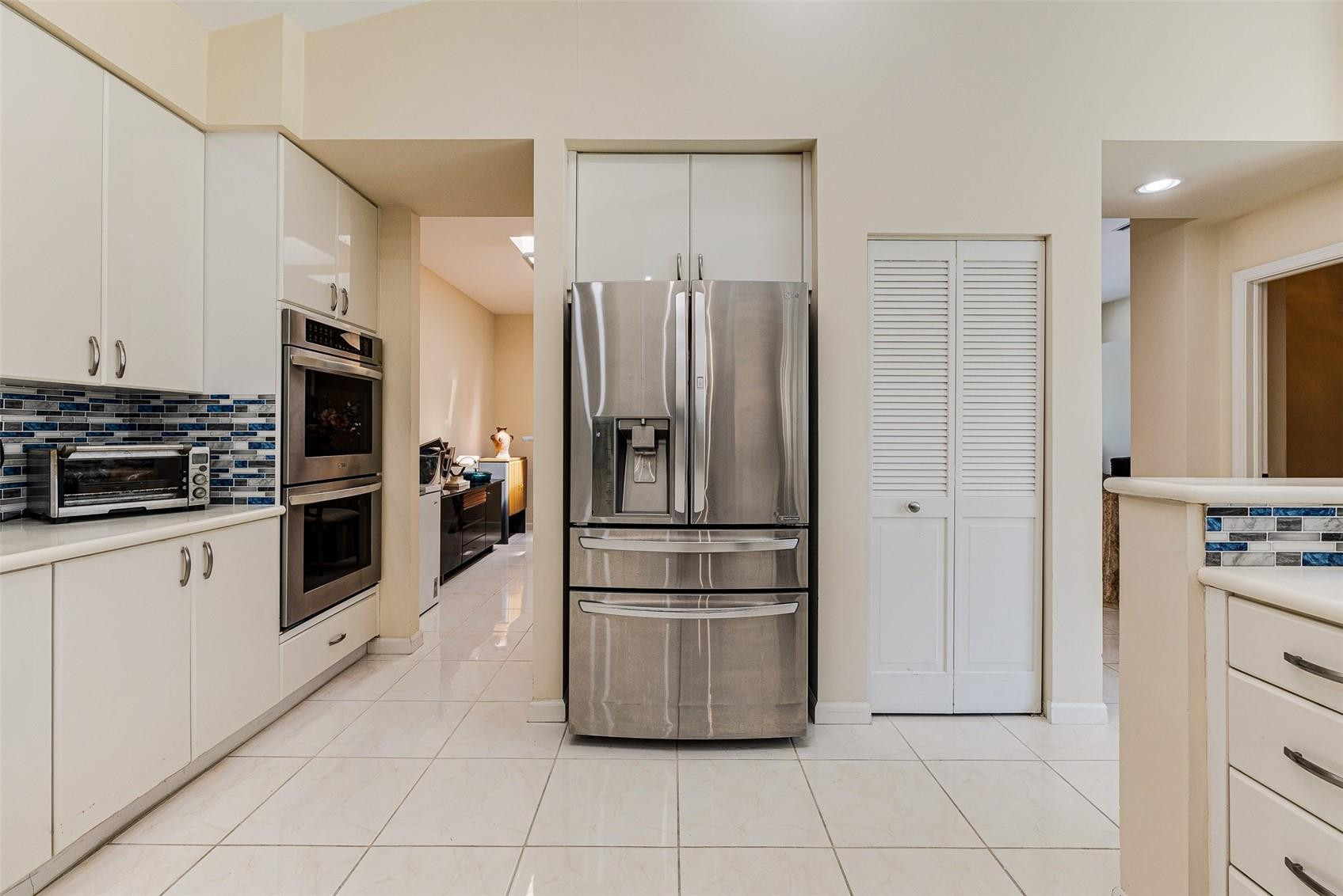 2318 Northwest 25th Way Boca Raton, FL 33434 - Photo 31 of 75 Photo 31
