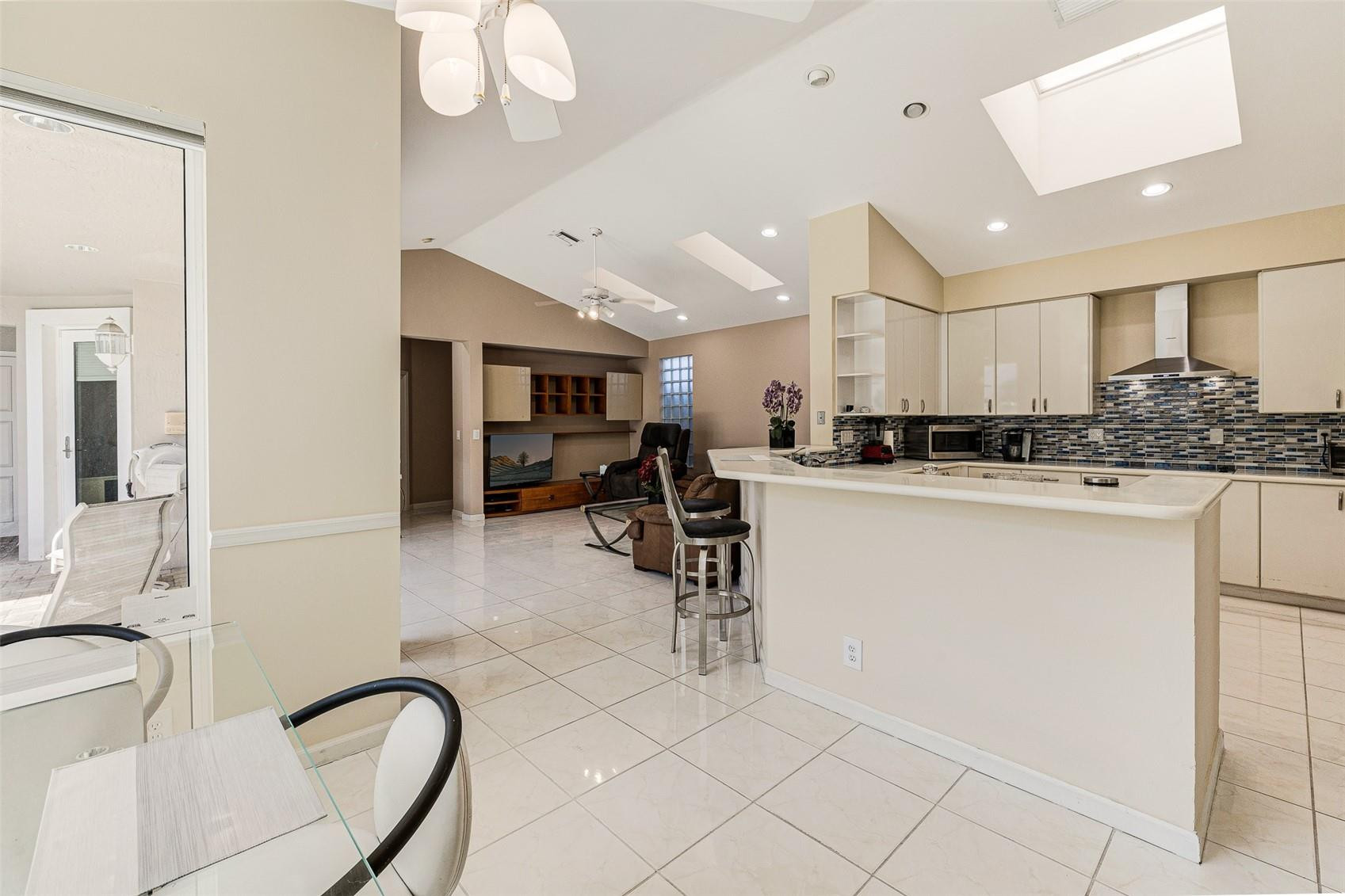 2318 Northwest 25th Way Boca Raton, FL 33434 - Photo 33 of 75 Photo 33
