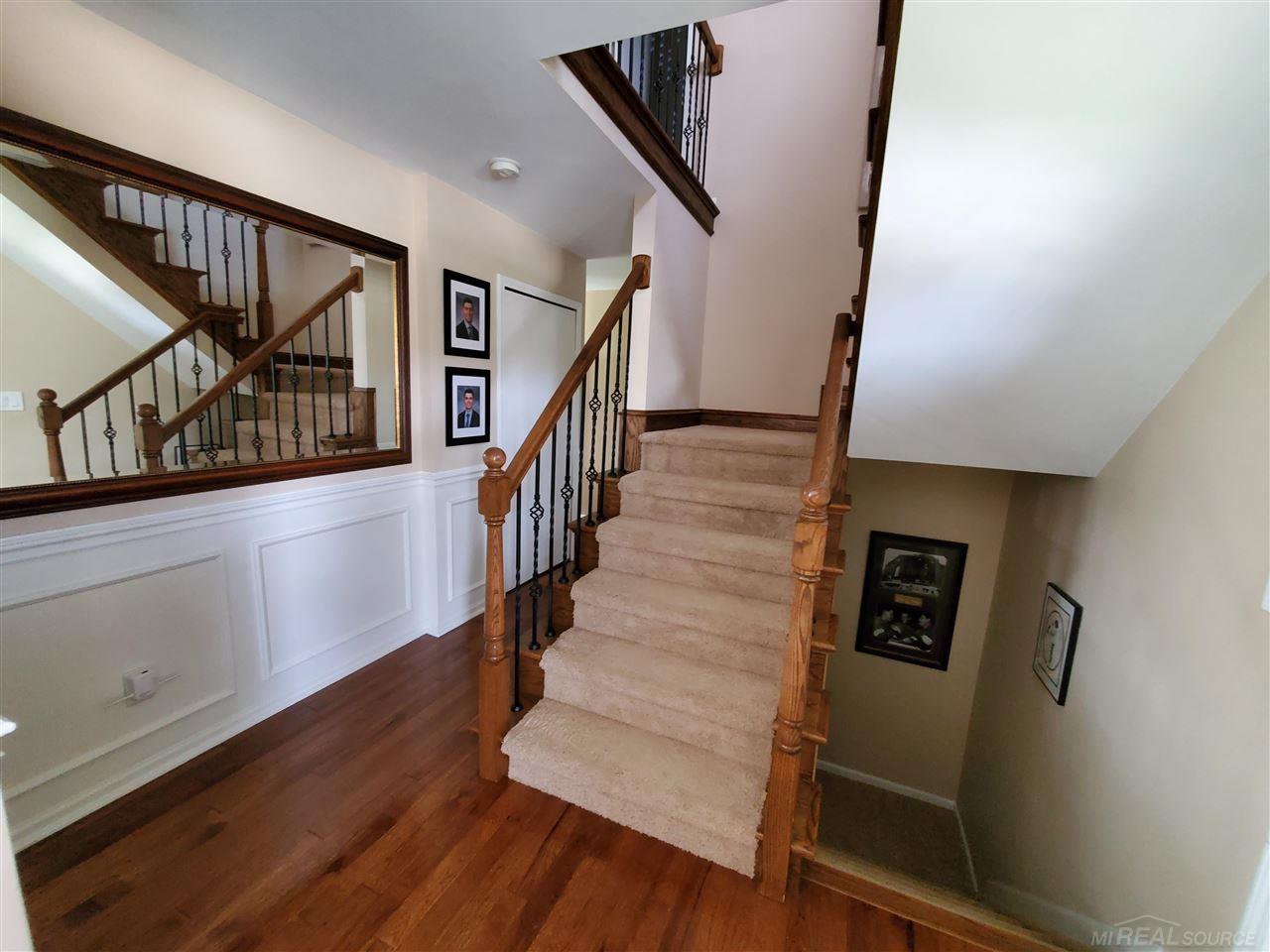 1499 Colony Drive Rochester, MI 48307 - Photo 9 of 38 50071978-8.JPG