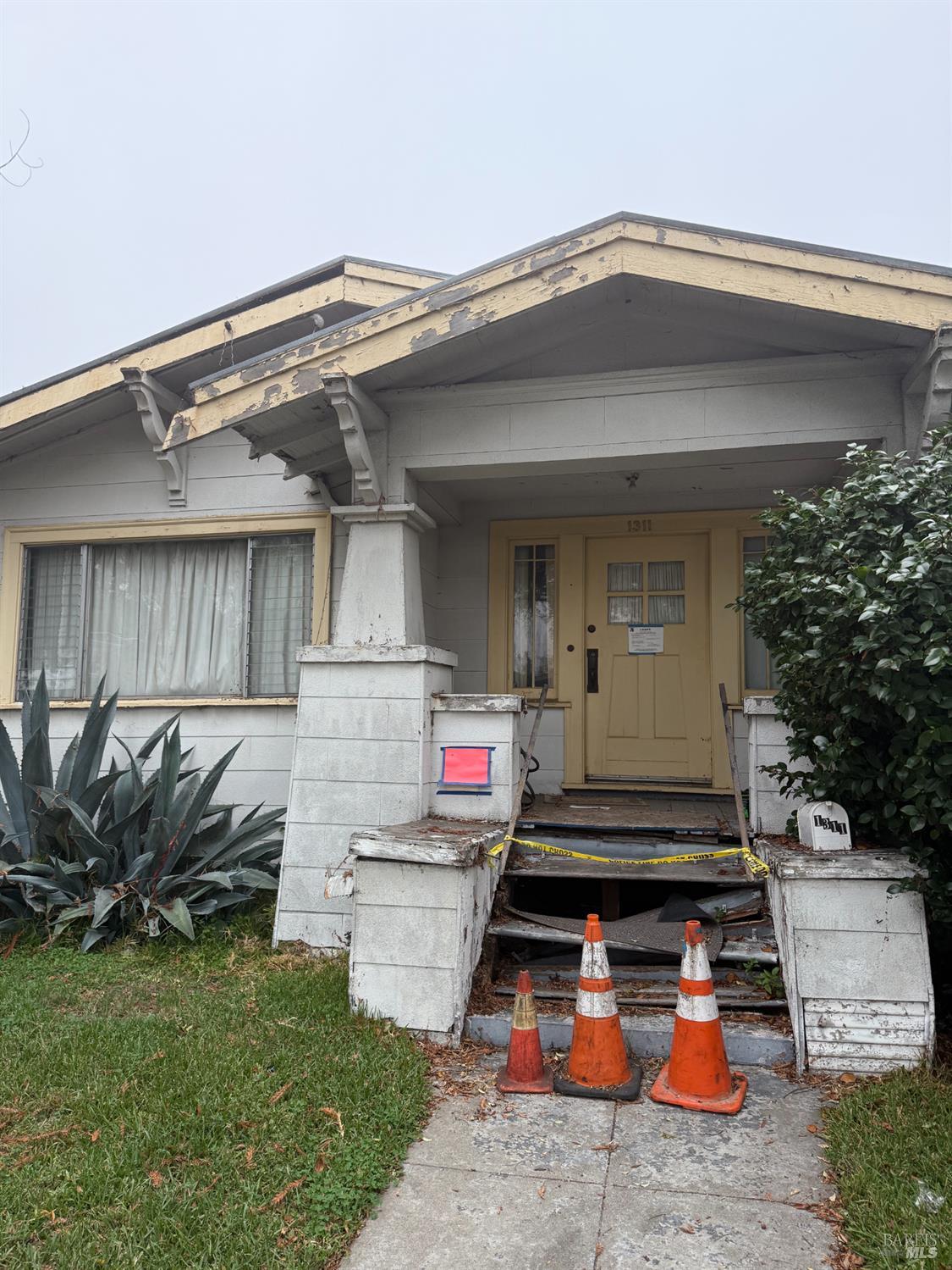 1311 Derby Street Berkeley, CA 94702 - Photo 1 of 1 a backyard of a house