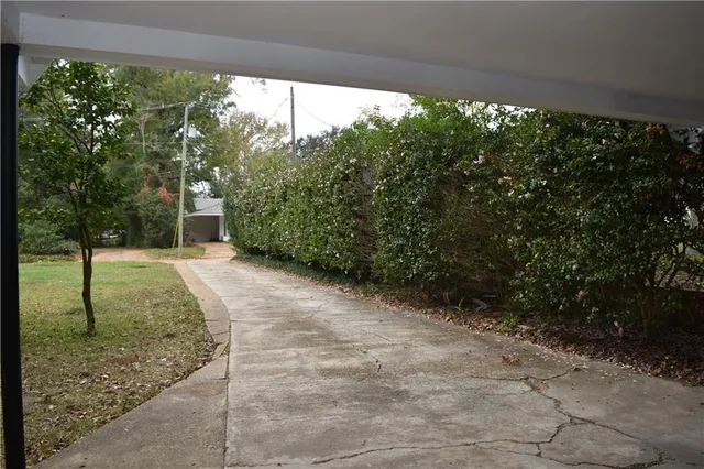 $279,900 | 211 Myrtle Street, Pineville, LA 71360