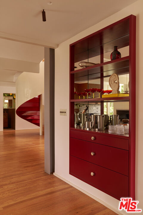 3112 Chandelle Road Los Angeles, CA 90046 - Photo 14 of 42