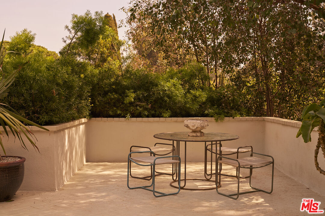 3112 Chandelle Road Los Angeles, CA 90046 - Photo 39 of 42