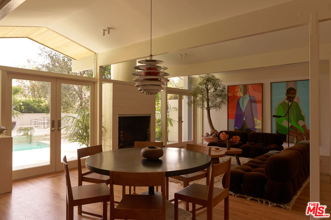 3112 Chandelle Road Los Angeles, CA 90046 - Photo 6 of 42