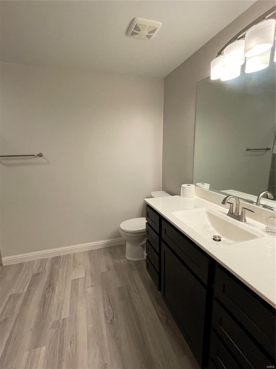 987 Claygate Court Ballwin, MO 63021 - Photo 20 of 28 Gallery Image 20